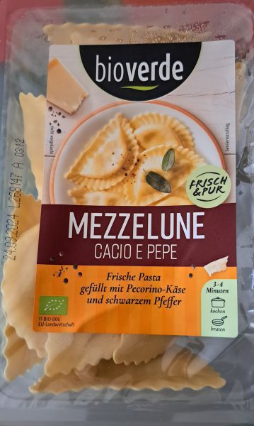 Mezzelune Cacio e Pepe Bio