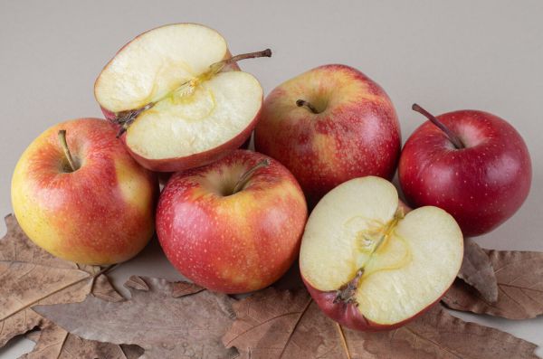 Apfel Braeburn (€ 3,30/kg)